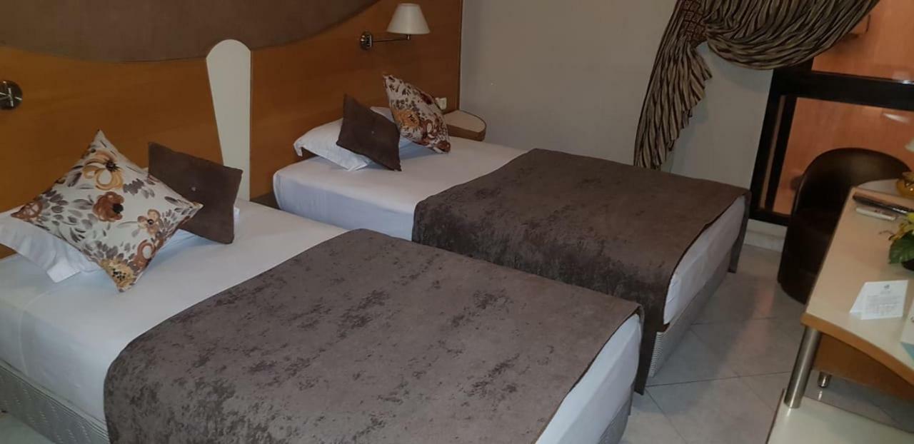 Hotel Mounia Fez Exterior foto